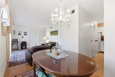 126 Jamestown Ct #C, Scott Township, PA 15216 - Photo 15