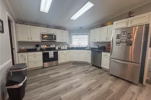 411 Vista Ln, Murrysville, PA 15668 - Photo 3