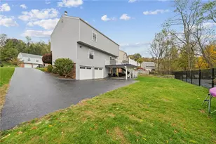 144 Dinwiddie Dr, Pittsburgh, PA 15239 - Photo 47