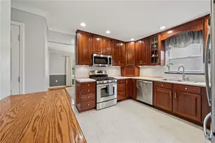144 Dinwiddie Dr, Pittsburgh, PA 15239 - Photo 3