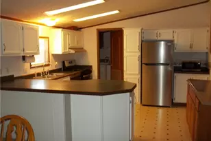 130 Marylynn Ln, Adams Township, PA 16059 - Photo 9