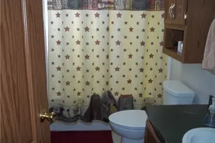 130 Marylynn Ln, Adams Township, PA 16059 - Photo 23