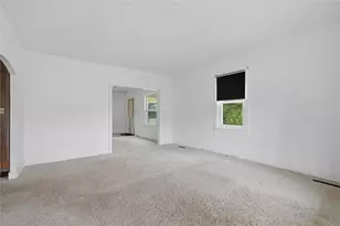 3995 Maple St, Hawthorne, PA 16230 - Photo 13