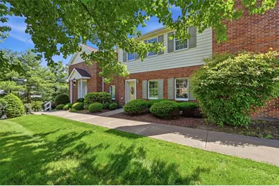 201 Boxwood Ct, Peters Township, PA 15317 - Photo 3