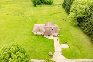 319 White Fence Ln, Unity Township, PA 15650 - Photo 25