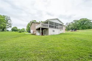 319 White Fence Ln, Unity Township, PA 15650 - Photo 21