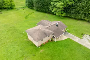 319 White Fence Ln, Unity Township, PA 15650 - Photo 23