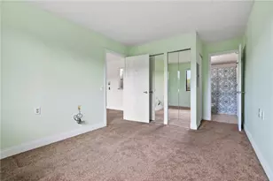 1987 Centurion Dr, Pittsburgh, PA 15221 - Photo 13