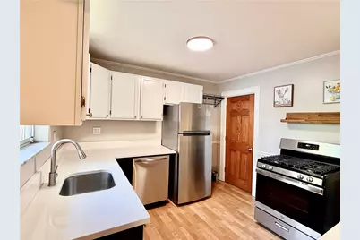 3735 Hiawatha St, Pittsburgh, PA 15212 - Photo 7