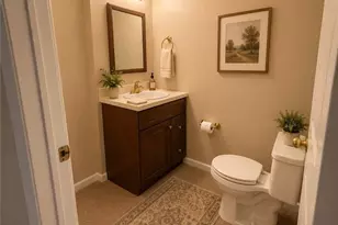 2663 Hunters Point Dr, Pittsburgh, PA 15090 - Photo 45