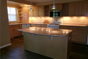 2663 Hunters Point Dr, Pittsburgh, PA 15090 - Photo 19