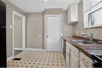 300 McCutcheon Ln, Pittsburgh, PA 15235 - Photo 7