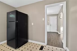 300 McCutcheon Ln, Pittsburgh, PA 15235 - Photo 27