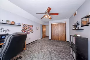 4993 Dolores Dr, Pittsburgh, PA 15227 - Photo 27