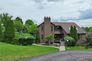 4993 Dolores Dr, Pittsburgh, PA 15227 - Photo 1