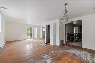 485 Pierson Run Rd, Pittsburgh, PA 15239 - Photo 7