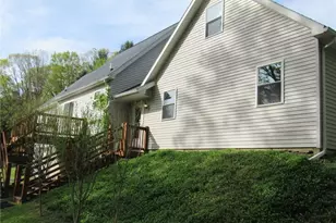 2255 Copper Kettle Hwy, Middlecreek Township, PA 15557 - Photo 3