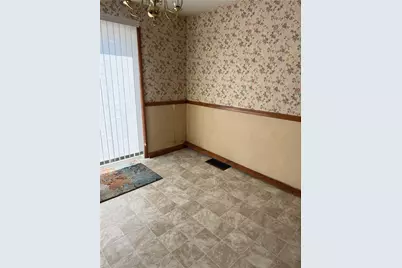 432 Violet Dr, Lower Burrell, PA 15068 - Photo 7