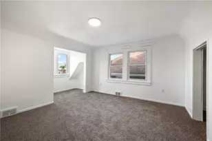 2219 Manor Ave, Pittsburgh, PA 15218 - Photo 15