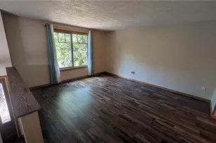 201 Colleen St, Twp of But NW, PA 16001 - Photo 15