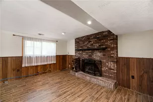 201 Colleen St, Twp of But NW, PA 16001 - Photo 29