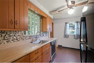 126 Columbia Dr, Pittsburgh, PA 15236 - Photo 21