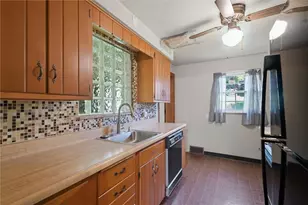 126 Columbia Dr, Pittsburgh, PA 15236 - Photo 21