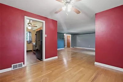126 Columbia Dr, Pittsburgh, PA 15236 - Photo 7