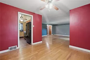 126 Columbia Dr, Pittsburgh, PA 15236 - Photo 7