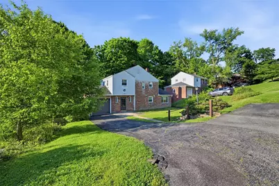 126 Columbia Dr, Pittsburgh, PA 15236 - Photo 5