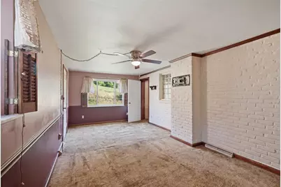 126 Columbia Dr, Pittsburgh, PA 15236 - Photo 9