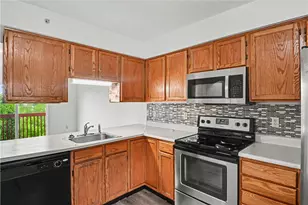 137 Mountain Dr, Carnegie, PA 15106 - Photo 9
