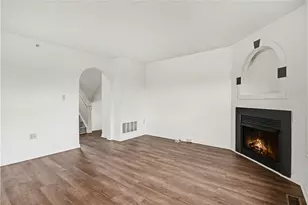 137 Mountain Dr, Carnegie, PA 15106 - Photo 11