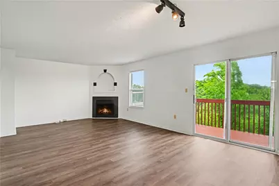 137 Mountain Dr, Carnegie, PA 15106 - Photo 3