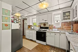 942 Scenery Dr, Elizabeth Twp/Boro, PA 15037 - Photo 7