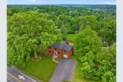 1018 Forsythe Rd, Carnegie, PA 15106 - Photo 3