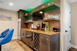 8605 Christine Ct, Bridgeville, PA 15017 - Photo 27