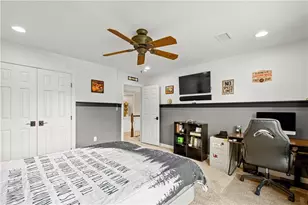 8605 Christine Ct, Bridgeville, PA 15017 - Photo 19