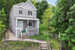 916 Sarah St, West Homestead, PA 15120 - Photo 1