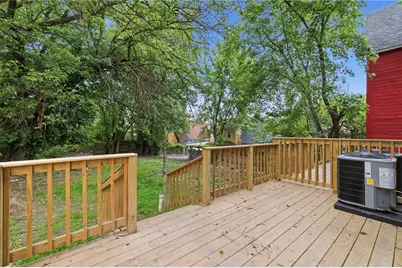 227 E 16th Ave, Homestead, PA 15120 - Photo 9