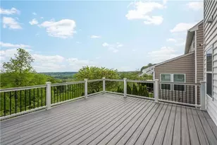 312 Sunrise Dr, Carnegie, PA 15106 - Photo 3
