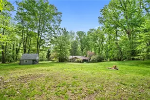 389 E Pgh, Salem Township, PA 15626 - Photo 21