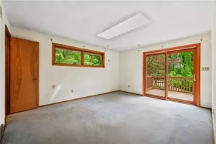 389 E Pgh, Salem Township, PA 15626 - Photo 11