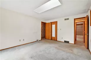389 E Pgh, Salem Township, PA 15626 - Photo 9