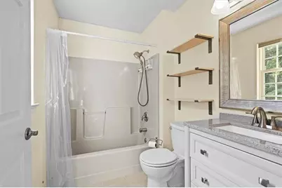 510 W Village Green Blvd, Adams Township, PA 16046 - Photo 15