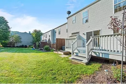 510 W Village Green Blvd, Adams Township, PA 16046 - Photo 23