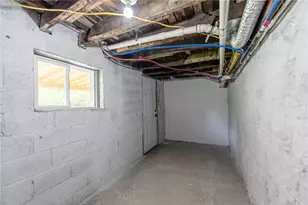 845 Wall St, McDonald, PA 15057 - Photo 41