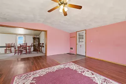 196 Mason St, Richland Township, PA 16374 - Photo 9
