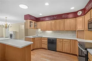 339 Allandale Dr, Bethel Park, PA 15102 - Photo 9