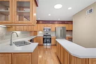 339 Allandale Dr, Bethel Park, PA 15102 - Photo 7
